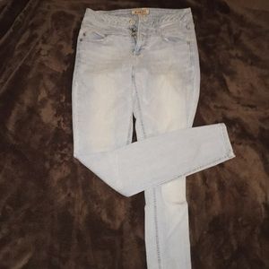 Light skinny jeans